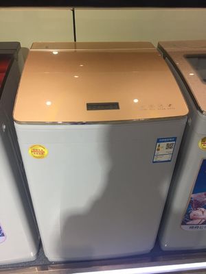 Chine Chargement supérieur complètement automatique de machine à laver à la maison de rendement optimum 6,5 kilogrammes de gris de Bule fournisseur