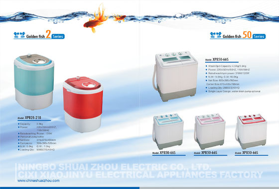 Chine Mini machine à laver simple de maison de baquet de Protable pour Singlebaby avec le couvercle et le corps colorés fournisseur